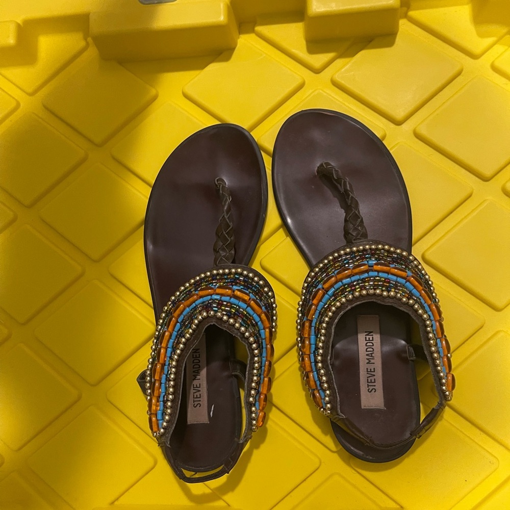Beaded multicolored designed Steve Madden sandals